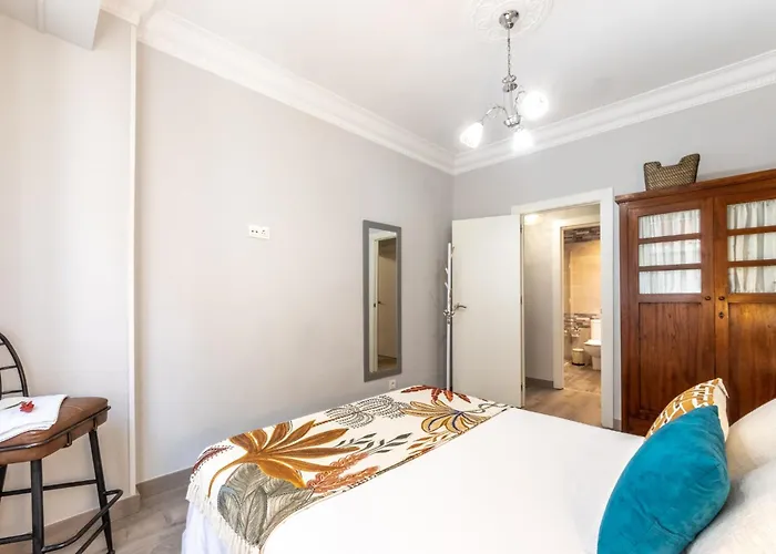 Inside Old Town By Alojarte *